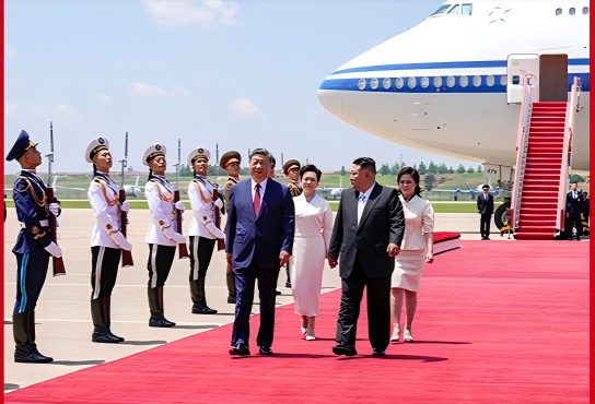 图讯：习近平抵达平壤开始对朝鲜进行国事访问