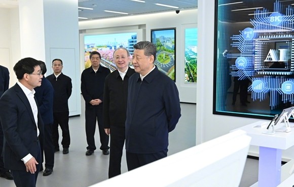 习近平：建设社会主义现代化强国，关键在科技自立自强